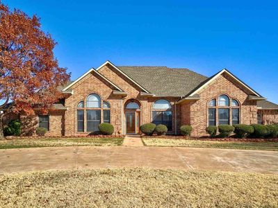 22 NW Shadow Lake Rd, Lawton, OK, 73505