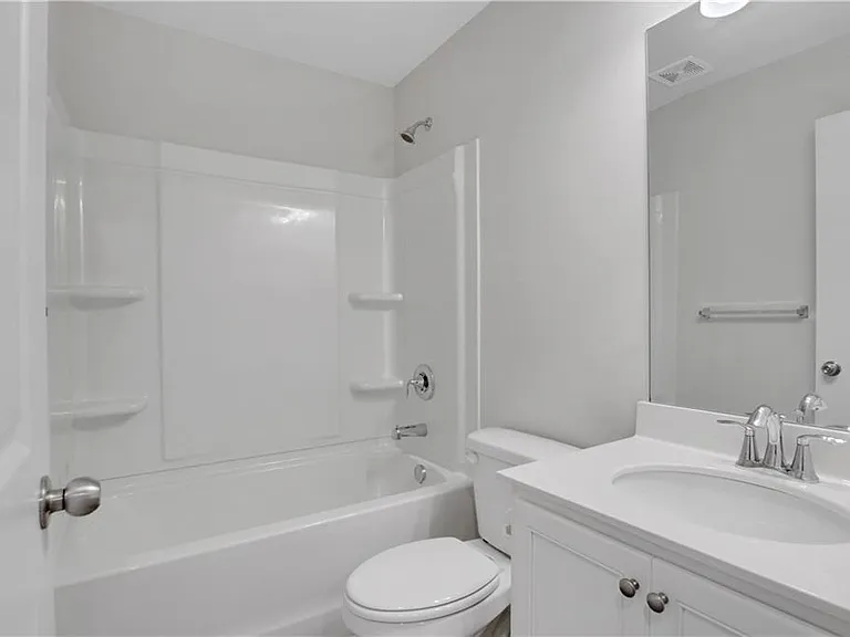 102 Jaxton St — Photo 32