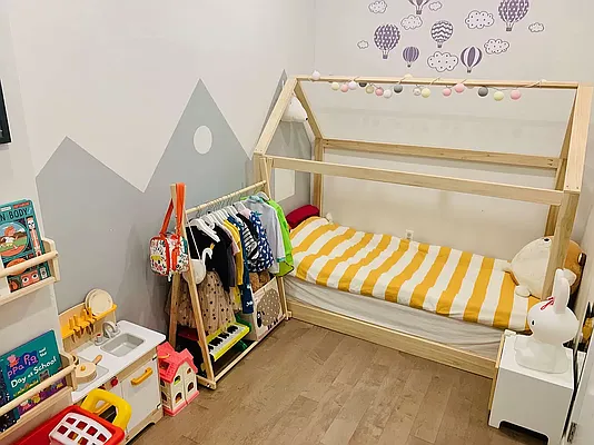 Rented by Realmart Realty LLC | media 25