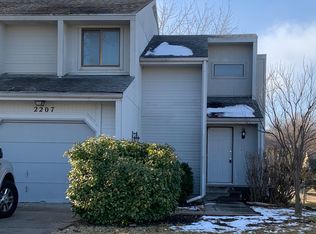 2207 SW Brandywine Ln, Topeka, KS 66614