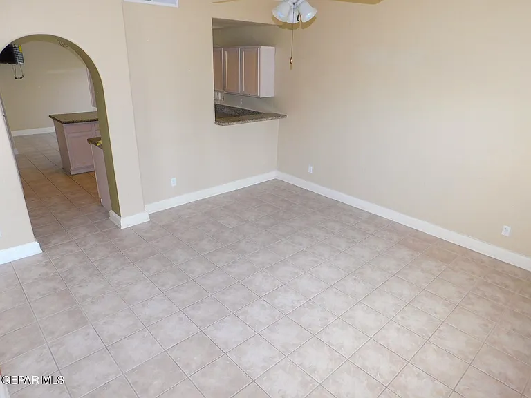 917 Tecate Pl — Photo 18