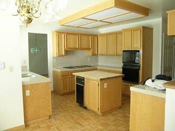 1st image of 3824 Cottonwood Dr