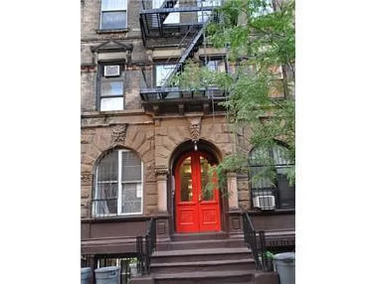 Rented by Douglas Elliman | media 13