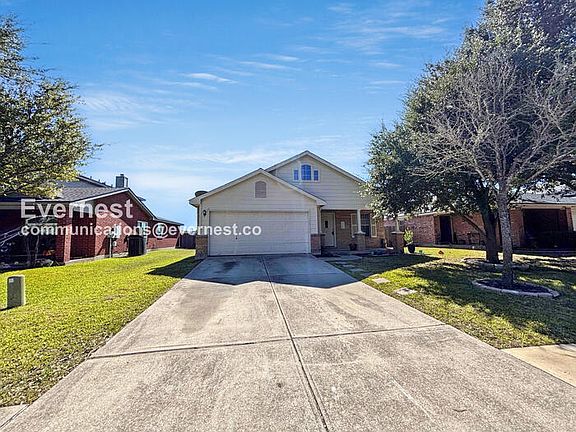 3rd image of 306 Mossy Rock Dr