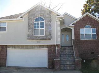 6104 W Knoll View Way, Rogers, AR 72758