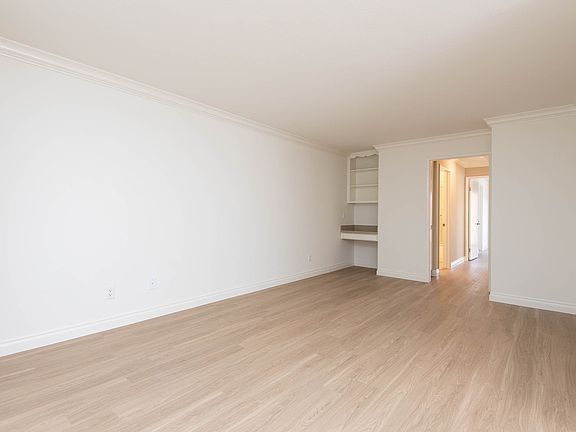 5th image of 12756 Caswell Ave APT 105