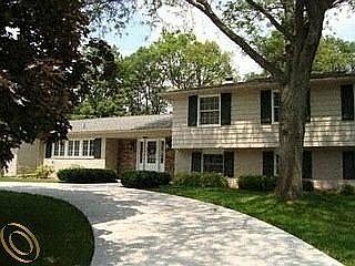 1st image of 22070 Nottingham Dr