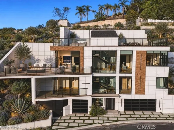 4016 Oakfield Dr, Sherman Oaks, CA 91423
