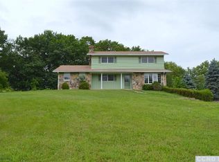 37 M And R Ln, Ghent, NY 12075