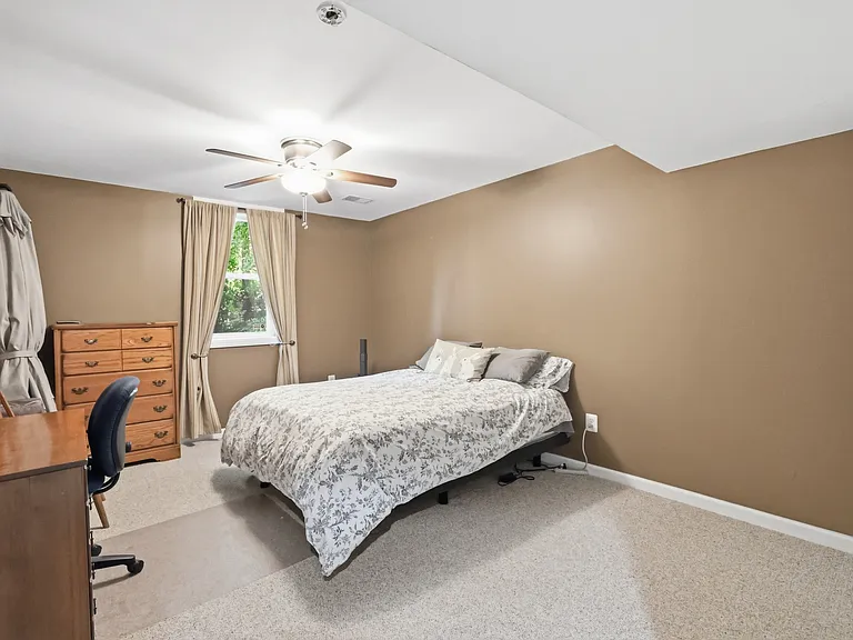 5767 Bush Hill Dr — Photo 52