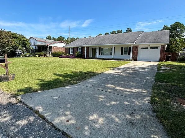 1659 Hazelhurst Dr, Fayetteville, NC 28314