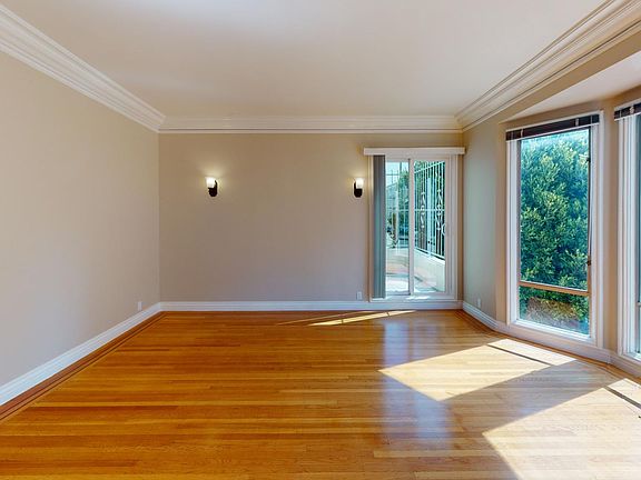 4th image of 2390 Francisco St APT 104