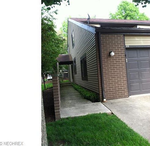 1st image of 571 Wilkes Ln #211
