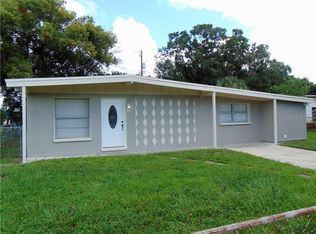 1521 Lancelot Loop, Tampa, FL 33619