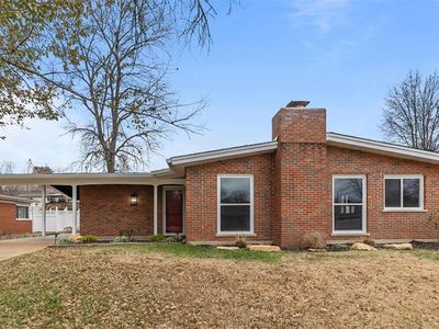 2956 Chevron Dr, Saint Louis, MO, 63125