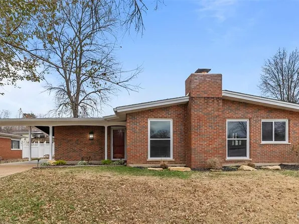 2956 Chevron Dr, Saint Louis, MO 63125