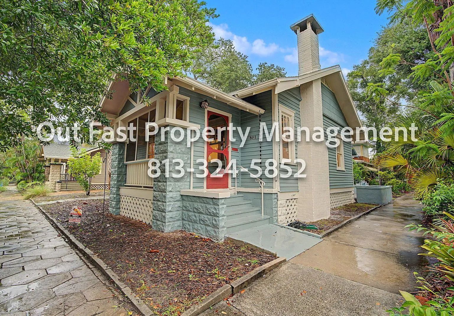 3 bed, 2.0 bath, 1016 sqft, $2,700 — Photo 1
