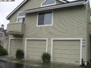 226 Sunset Dr, Hercules, CA 94547