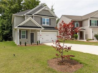 6931 Hopkins St, Charlotte, NC 28269