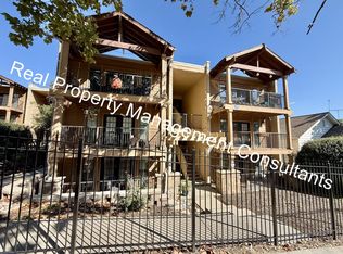 4727 Jarboe St APT 109, Kansas City, MO 64112