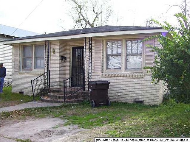 1st image of 927 Elizabeth St