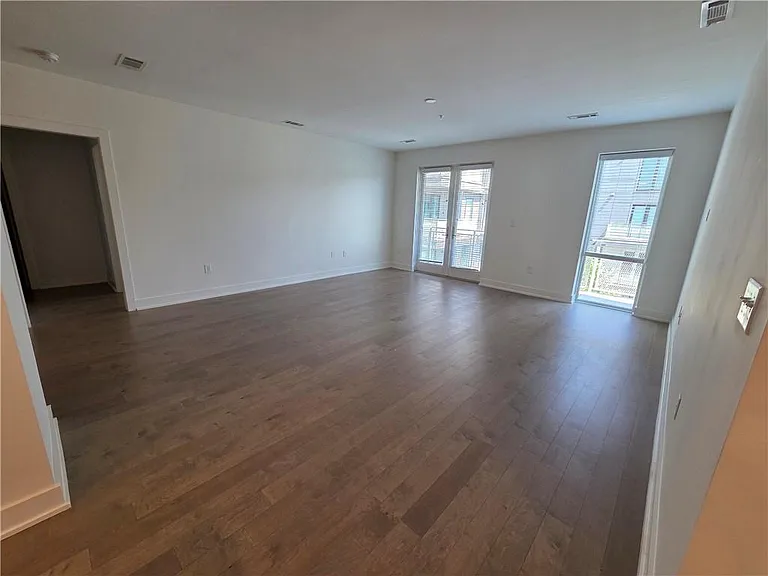 775 Juniper St NE #428 — Photo 6