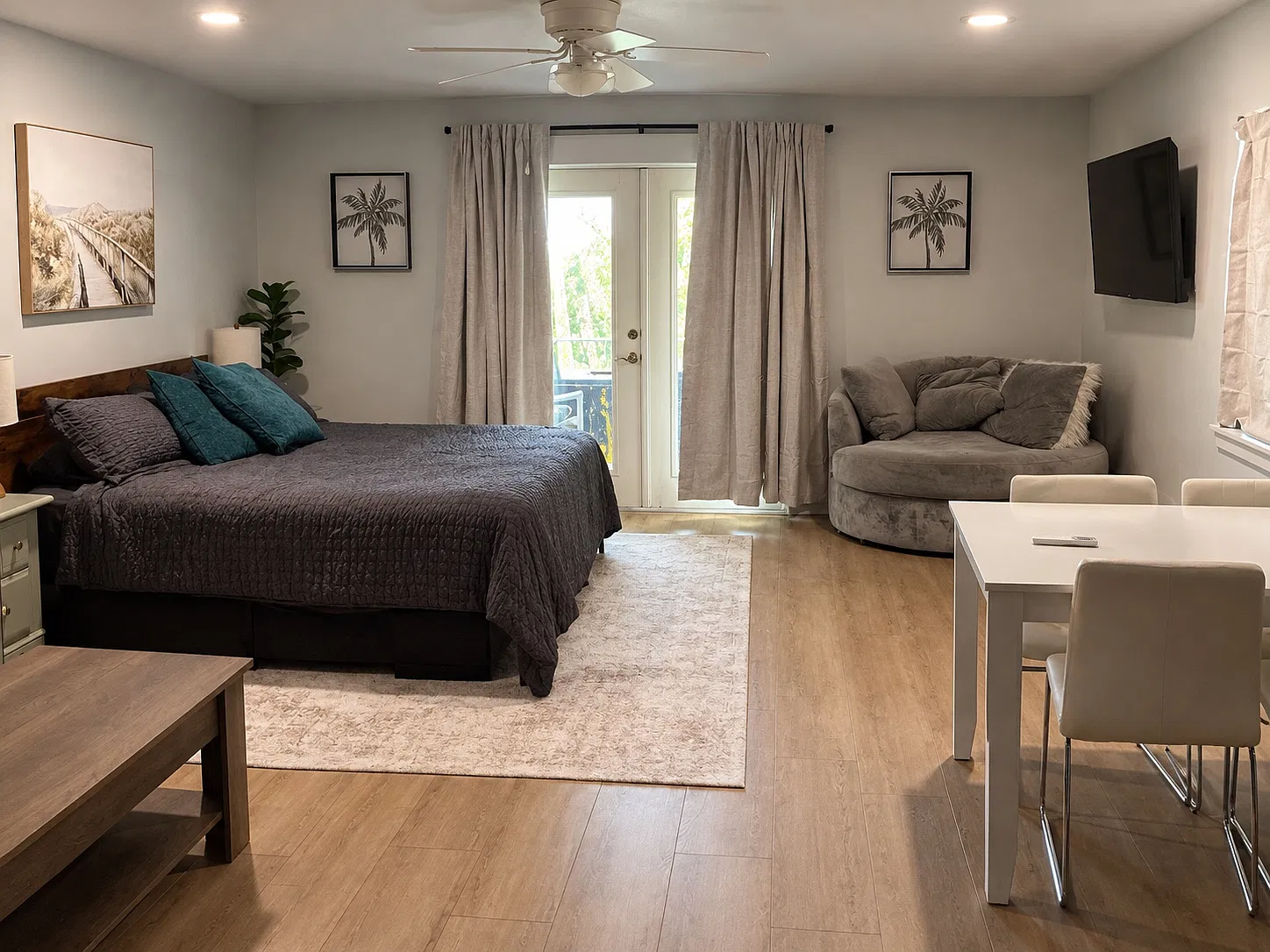 1 bed, 1082 sqft, $1,700 — Photo 1