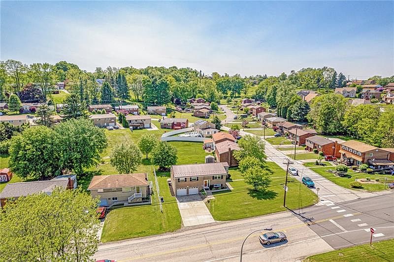 5000 Homeville Rd, West Mifflin, PA 15122 Zillow