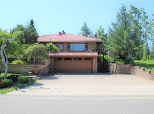3001 Island Beach Rd, Marquette, MI 49855
