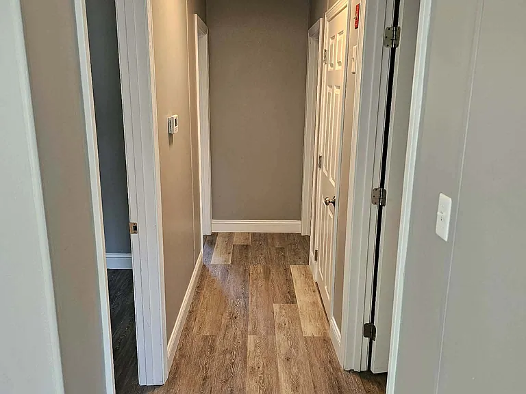 860 Forest Ave — Photo 11