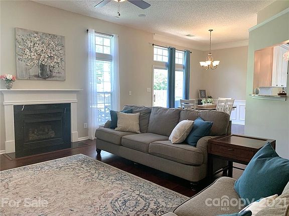 3rd image of 4813 Asherton Pl NW
