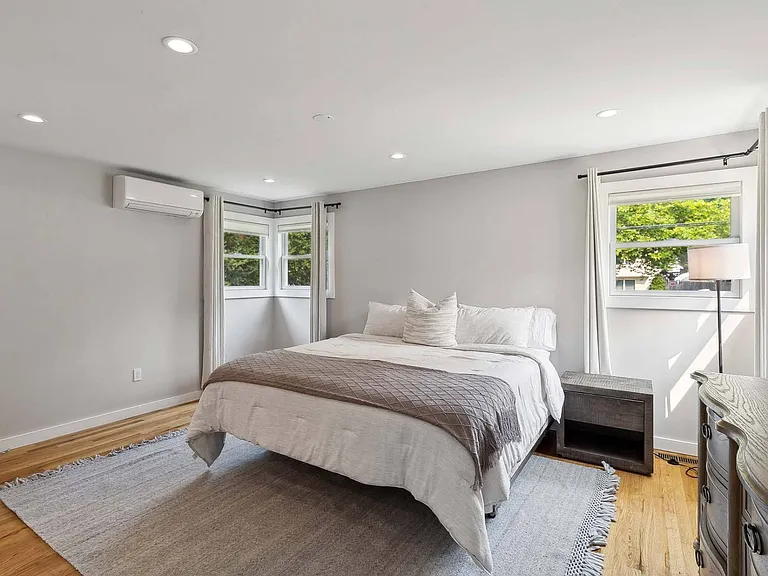 48 Driftwood Ln — Photo 12