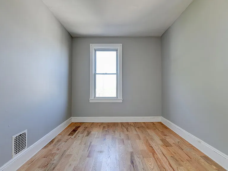 667 Liberty Ave #1 — Photo 15