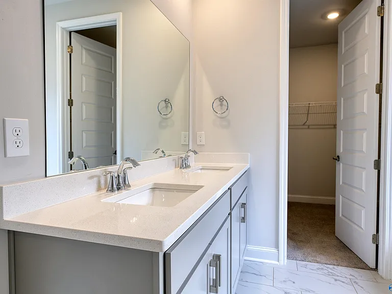 22895 Ansley Dr — Photo 13