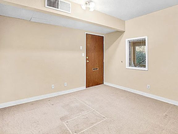 4th image of 1000 Beck St Unit 151
