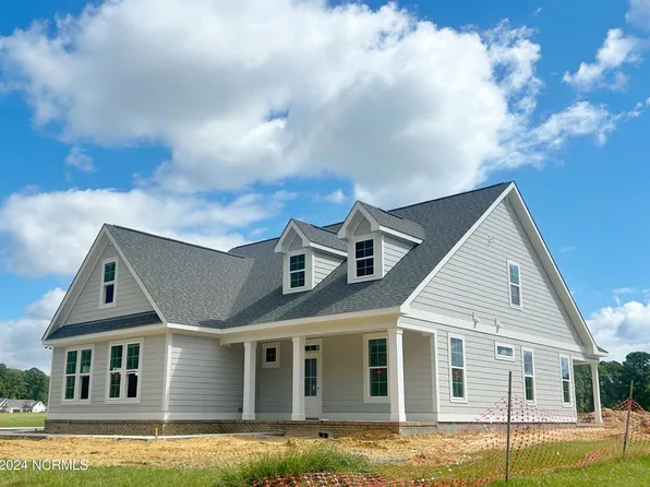 133 W Morning Glory Drive, Minnesott Beach, NC 28510