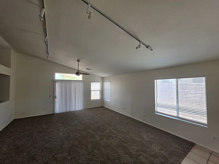 2486 E Winchester Pl — Photo 8