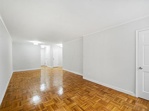3rd image of 215 E 80th St APT 3M