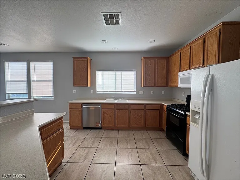 11695 Tierney Creek Dr — Photo 22