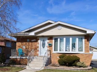 6128 W 81st St, Burbank, IL