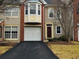 2 Heritage Ct, Towaco, NJ 07082