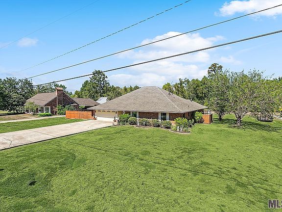 2nd image of 4112 Emily Dr