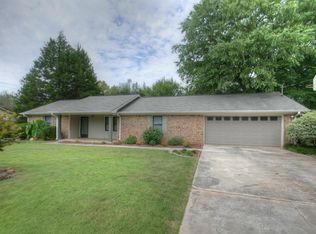 307 Red Oak Rd, Madison, AL 35758