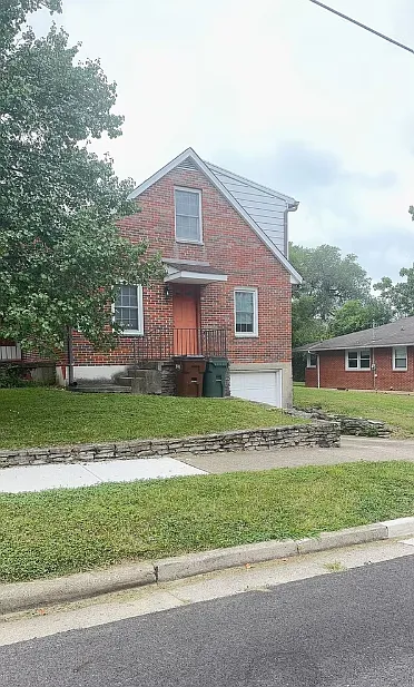 Building Photo - 30 Woodruff Ct
