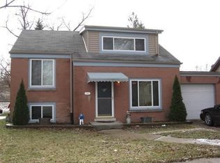 217 E Burlington St, Riverside, IL 60546