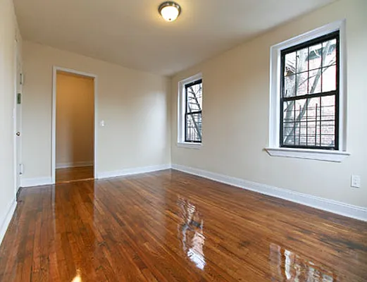Rented by SW Queens Mezzanine | media 12