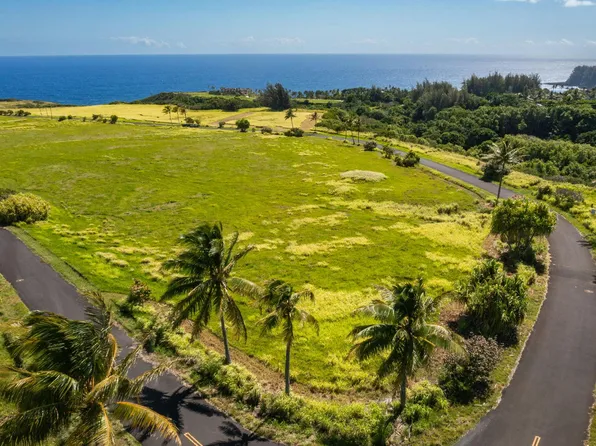 580 Kai Huki Cir, Haiku, HI 96708