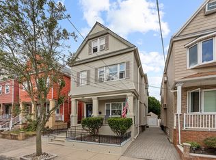 128 W 11th St, Bayonne, NJ 07002