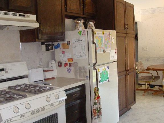 2nd image of 2932 Gregg Dr