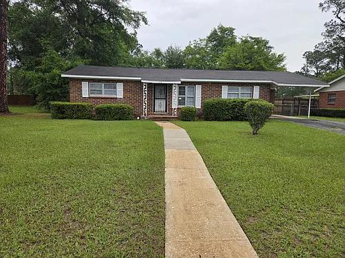 410 Endicott Ln Photo 1